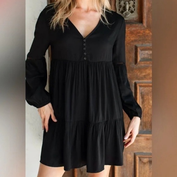 Carly Jean Los Angeles Dresses & Skirts - Carly Jean Los Angeles Dress/top size small